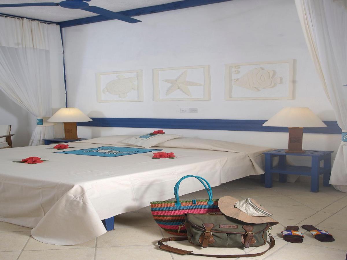 Pinewood And 4* Diani Beach